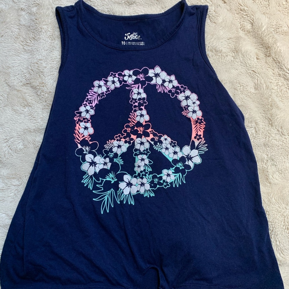 FIVE GIRL’S TOPS. Sizes 8, 10, & med(7/8).